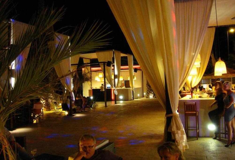 グラオ・デ・カステヨンFrente A Puerto Azahar Y Playa De Castellonアパートメント エクステリア 写真
